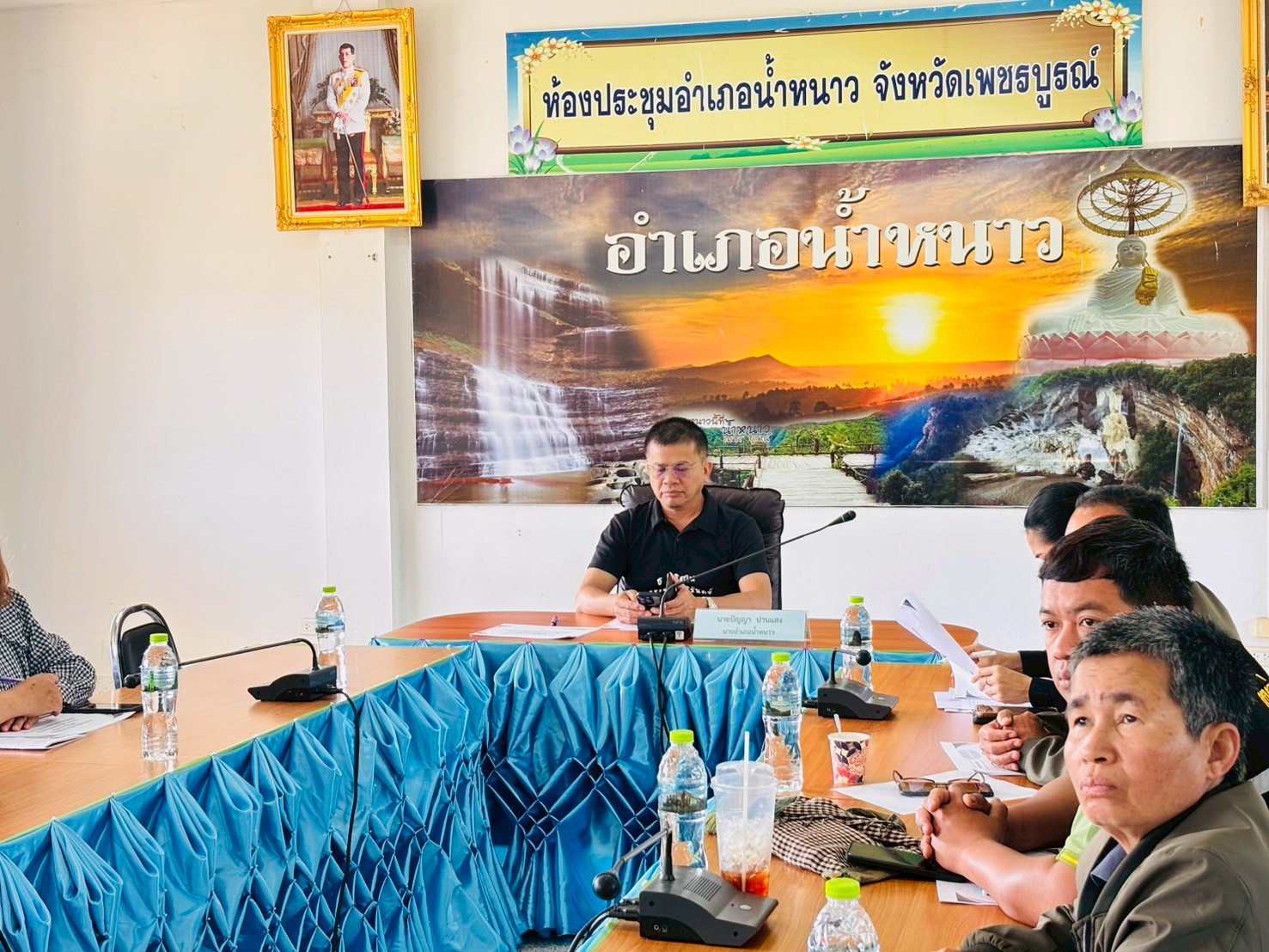 พช.อำเภอน้ำหนาว ร่วมประชุมโครงการ "ด้วยจงรักและภักดี สร้างประโยชน์ให้ชุมชน ประชาชนมีความสุข"