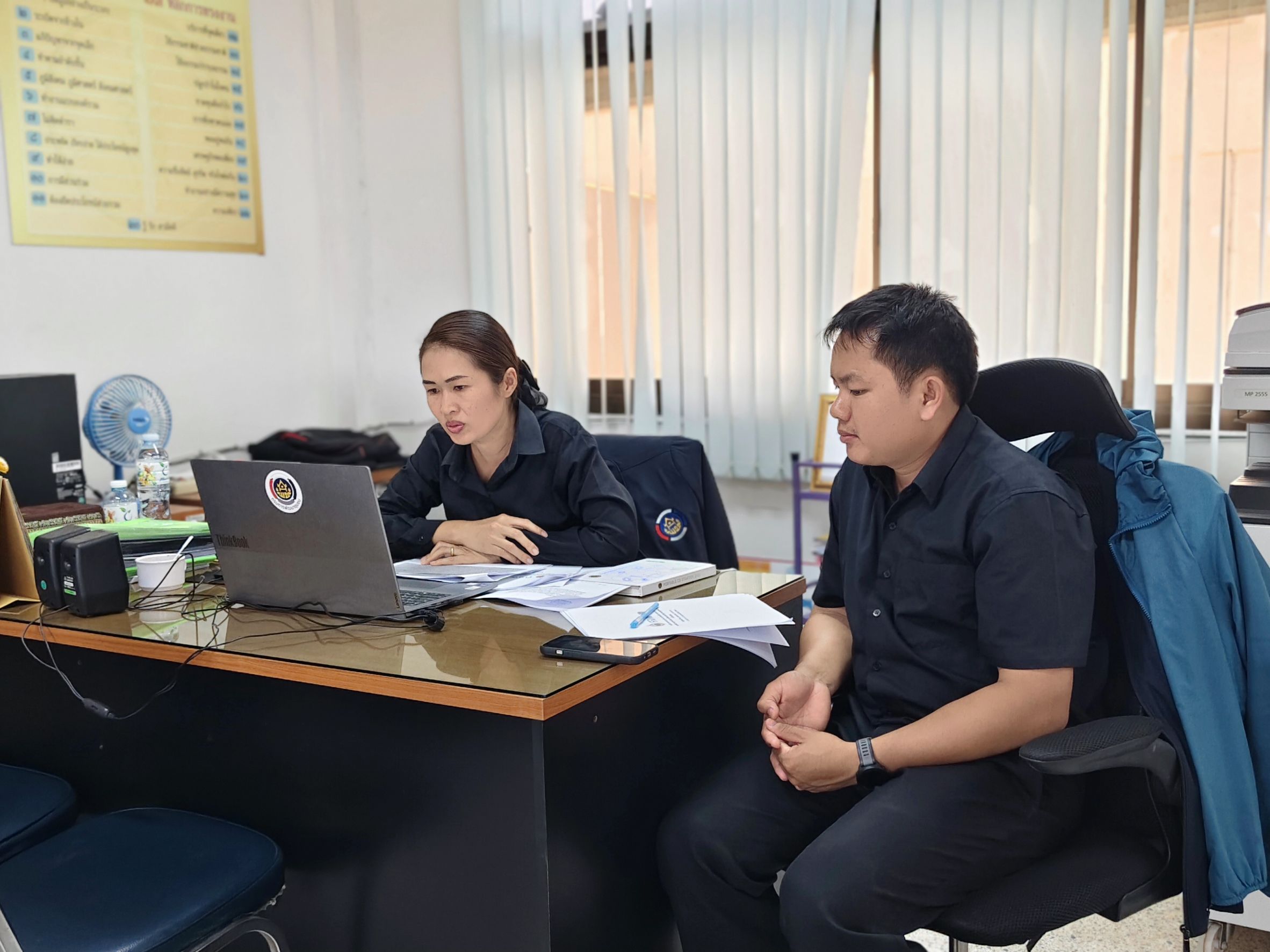 พช.น้ำหนาว ร่วมประชุมติดตามการขับเคลื่อนการขจัดความยากจนและพัฒนาคนทุกช่วงวัยอย่างยั่งยืน ตามหลักปรัชญาของเศรษฐกิจพอเพียง ประจำปี 2569 ผ่านการประชุมออนไลน์