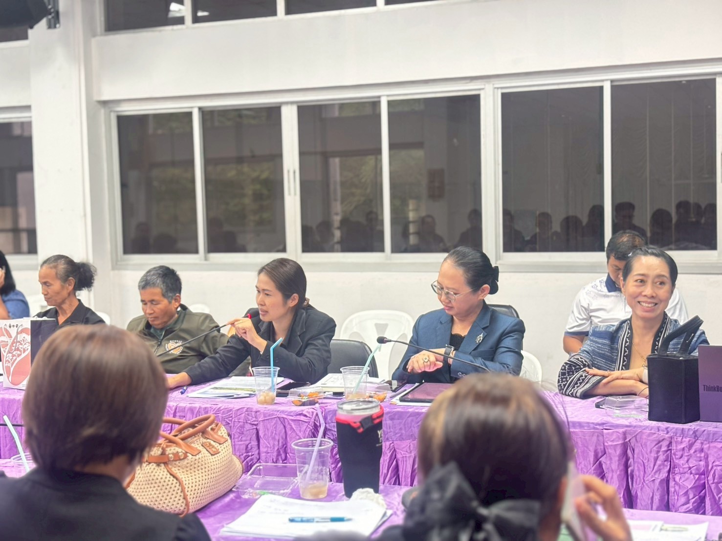 พช.อำเภอน้ำหนาว ร่วมประชุมโครงการ “ด้วยจงรักและภักดี” สร้างประโยชน์ให้ชุมชน ประชาชนมีความสุข 6 อำเภอเป้าหมาย